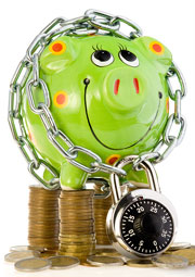 piggy bank with chain and lock